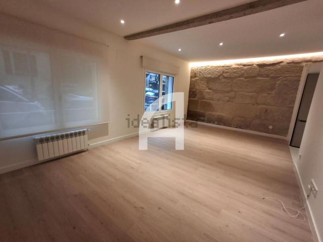 Piso, Plaza España Corte Inglés, Vigo