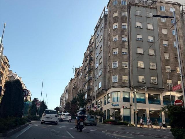 Piso, Plaza España Corte Inglés, Vigo