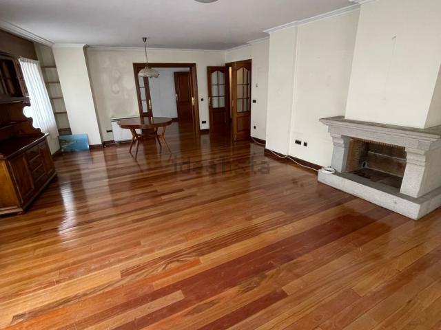Piso, Pontevedra