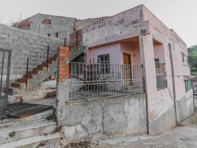 Piso, Pontils