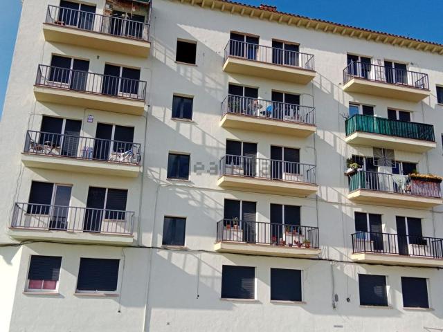 Piso, Prats de Lluçanès