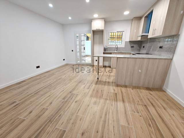 Piso, Premiá de Mar