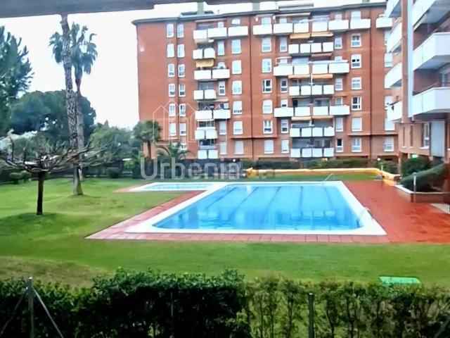 Piso, Premiá de Mar