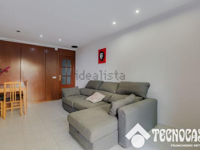 Piso, Premiá de Mar
