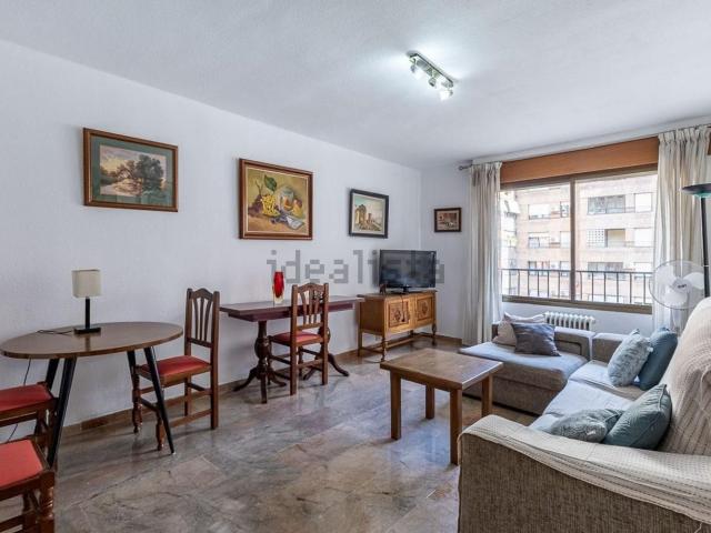 Piso, Recogidas, Granada