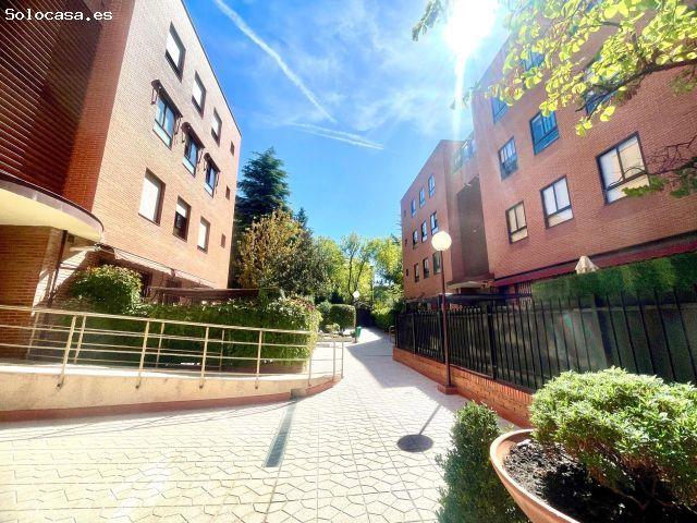Piso reformado 4 habitaciones, 2 baños, garaje, trastero y piscina