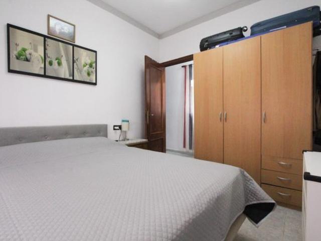 ¡Piso reformado y listo para entrar a vivir en Benetússer!