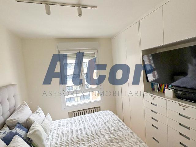 Piso reformado con 3 dormitorios y 2 baños de diseño. Piso en alquiler en Madrid Chamartin