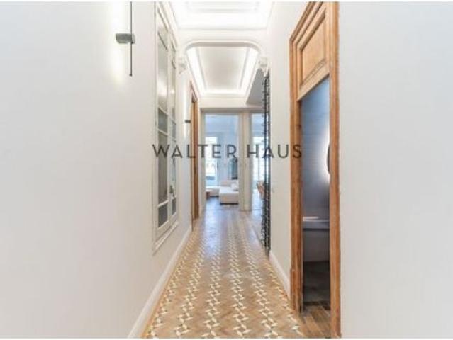 Piso reformado con terraza de 410 m² en finca regia en L amp apos Eixample, Barcelona. EGYB T780