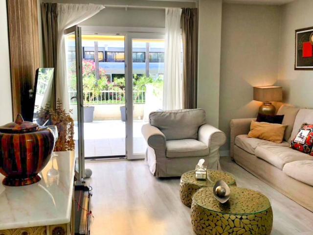 Piso reformado con terraza de 63 m2 vistas mar