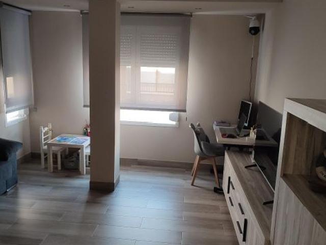 Piso reformado de 112 m