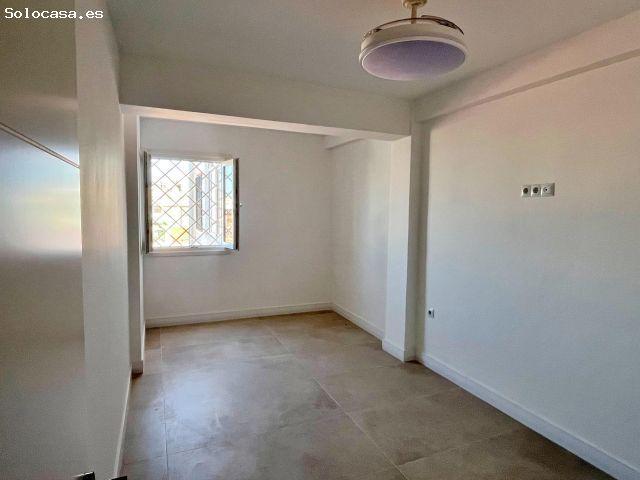 PISO REFORMADO DE 2 DORMITORIOS EN CALLE BEATAS – CENTRO HISTÓRICO DE MÁLAGA