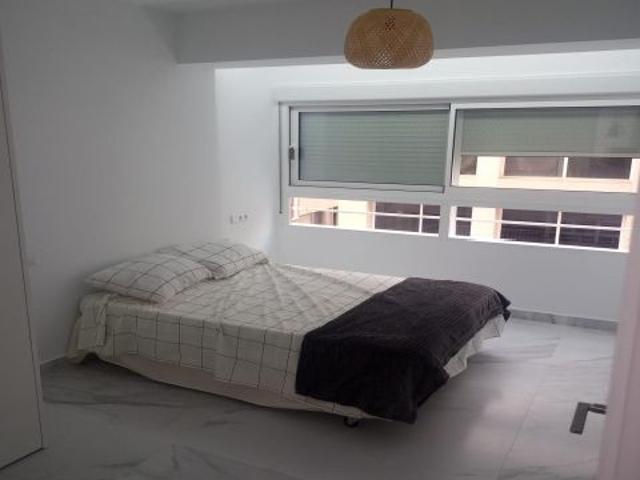 Piso reformado en alquiler en el centro de Alicante