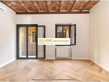 PISO REFORMADO EN EL GOTICO BARCELONA