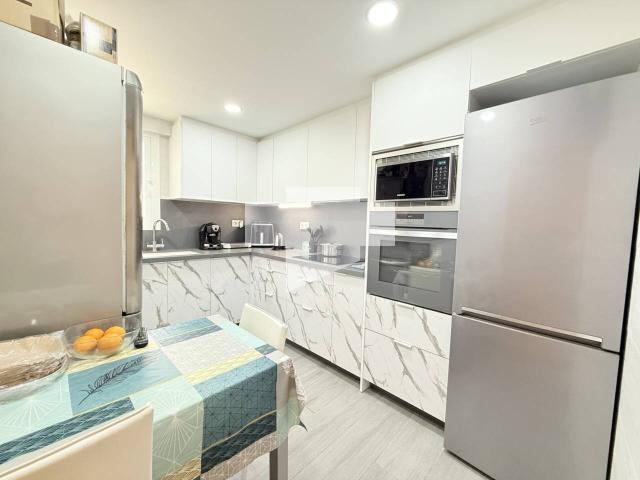 Piso Reformado en Los Boliches | 3 Dorm, Piscina y Parking | 400m del Mar