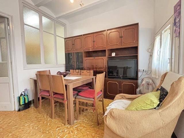 Piso, Ribes de Freser