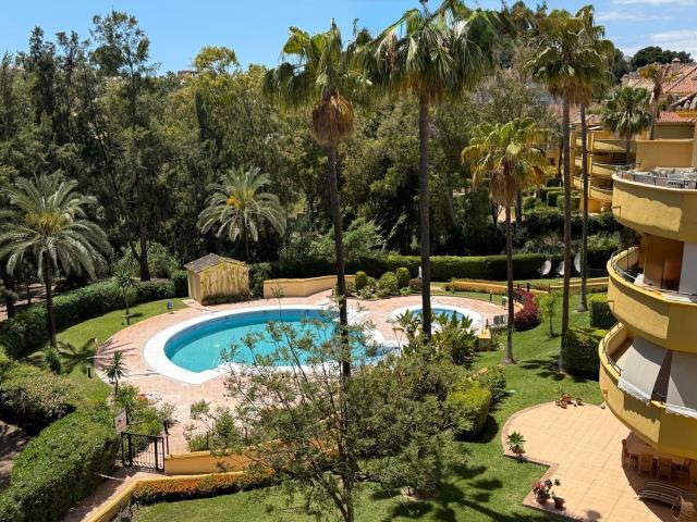 Piso, Rio Real, Marbella