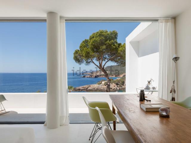 Piso, Roca Llisa, Santa Eulalia del Río