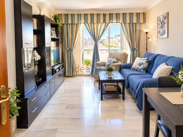 Piso, San Alberto La Alcubilla Florisol, Málaga
