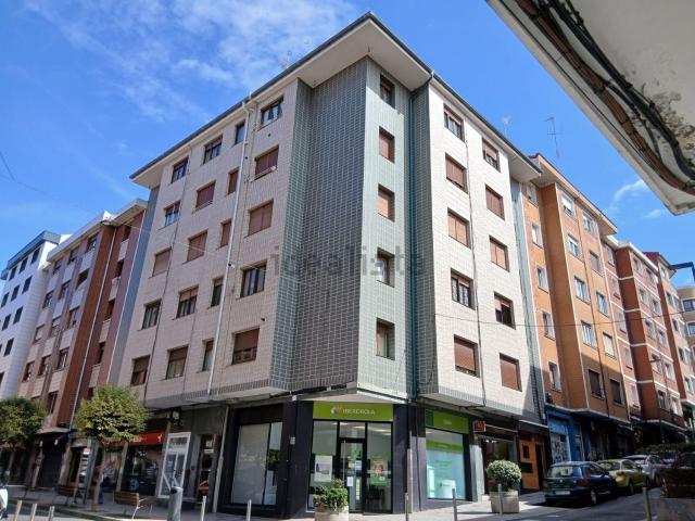 Piso, Santurtzi