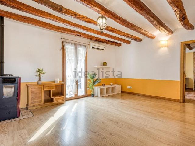 Piso, Sant Martí de Tous