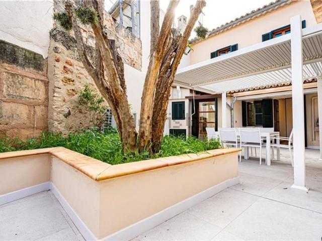 Piso, Santa Eugenia