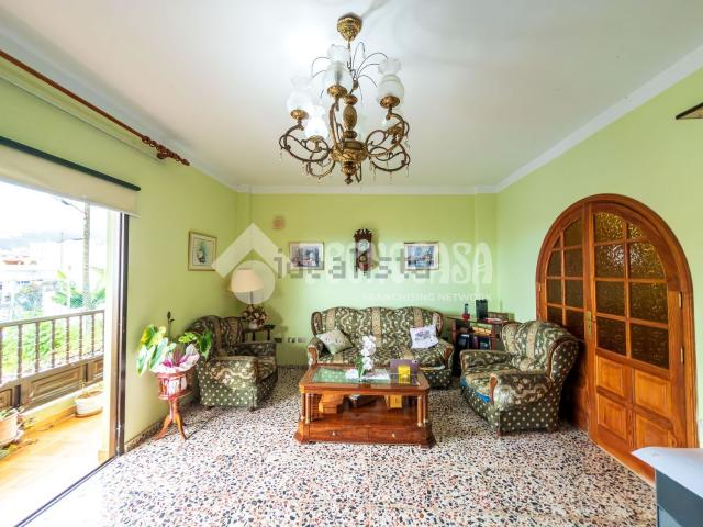 Piso, Santa Ursula