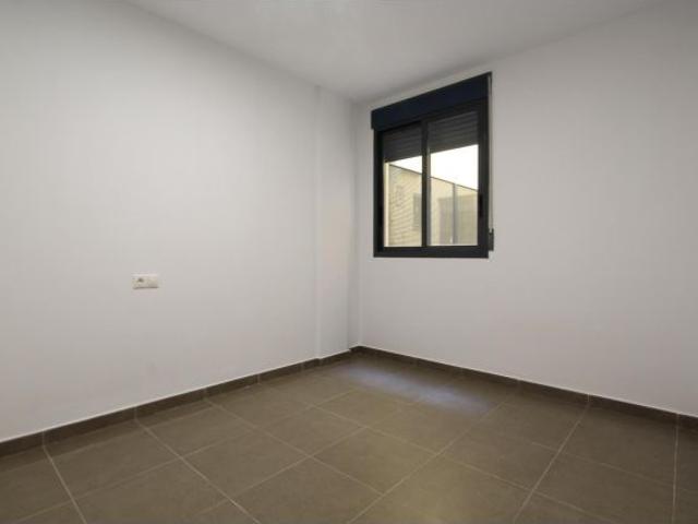 Piso Semi Nuevo en alquiler de larga estancia en Moncofa, con garaje incluido