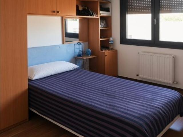 Piso seminuevo de 3 habitaciones en urbanización privada en Brazomar