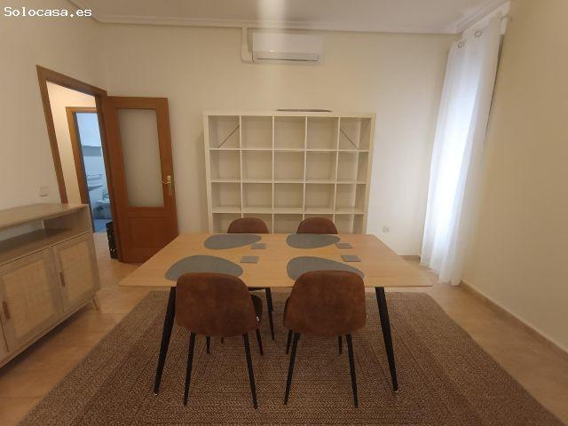 Piso sin muebles con habitacion grande en Gran Via