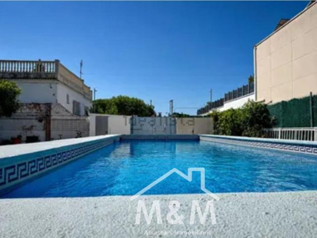 Piso, Sitges