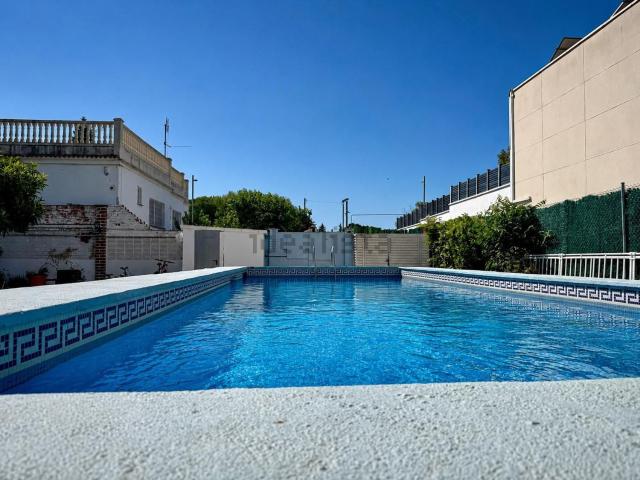 Piso, Sitges
