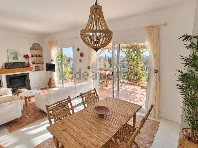 Piso, Sitges