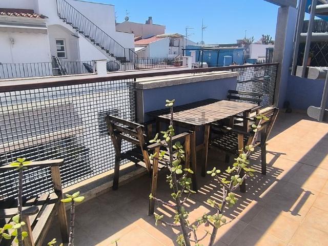 Piso, Sitges