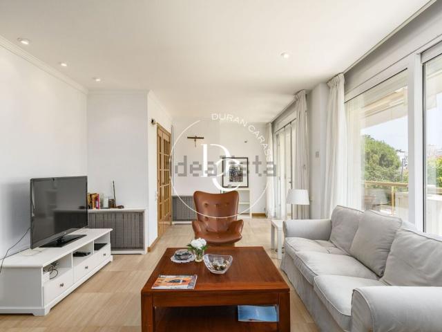 Piso, Sitges