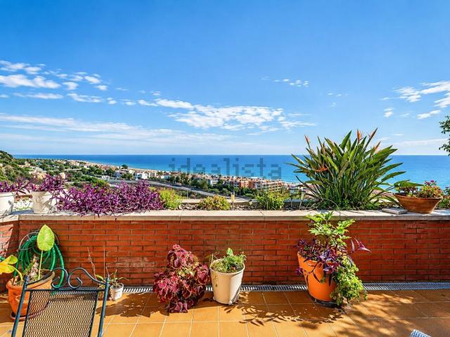 Piso, Sitges