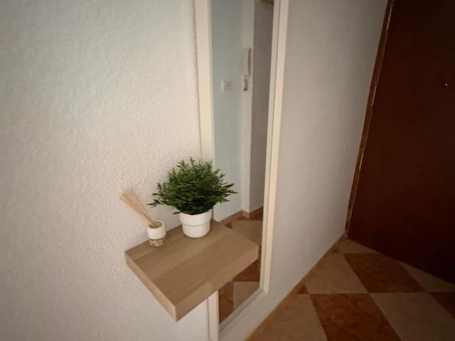 PISO SOLO ESTUDIANTES 4 HABITACIONES