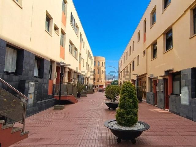 Piso, Telde