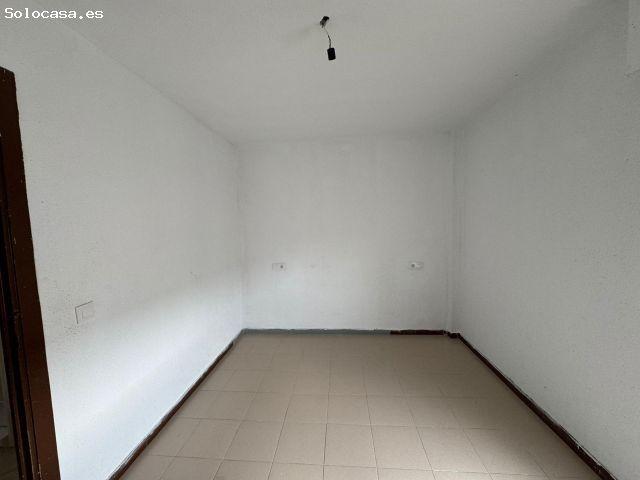 Piso tipo dúplex en Torrecárdenas Almería