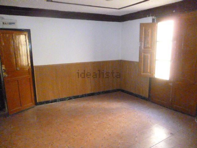 Piso, Tivenys