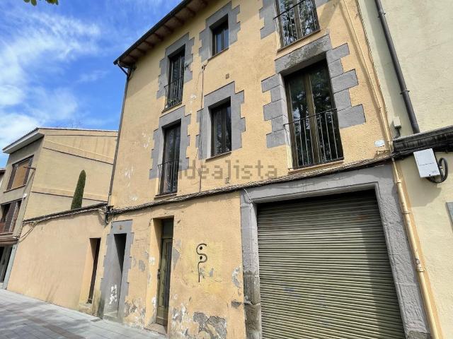 Piso, Torelló