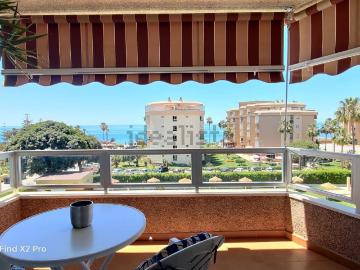 Piso en venta en Torrox - Piscina