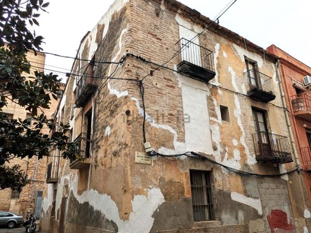 Piso, Tortosa