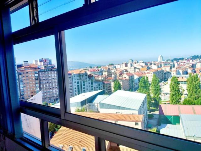 Piso, Travesía de Vigo San Xoán, Vigo