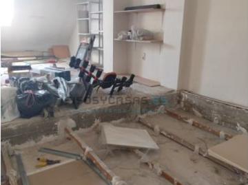 Parque, Chorrillo, Alcalá de Henares - Plaza aparcamiento