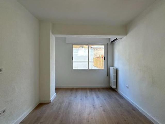 Piso ÚNICO en Av. Navarra: 84 m2 + Espectacular Terraza Privativa de 55 m2