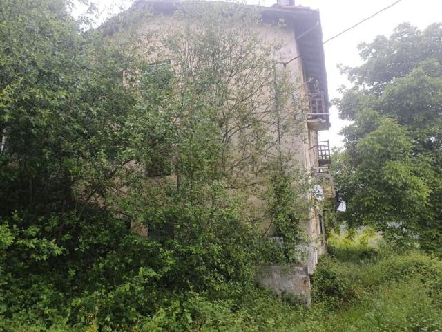 Piso, Urretxu