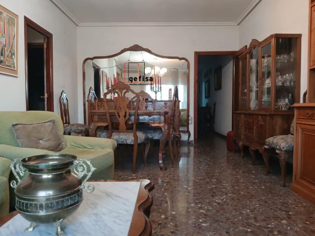 Piso, Valdepeñas