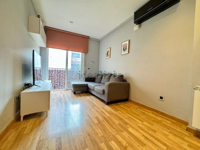 Piso, Vallirana