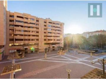 Tunel avenida de Europa - Jardín, Balcón